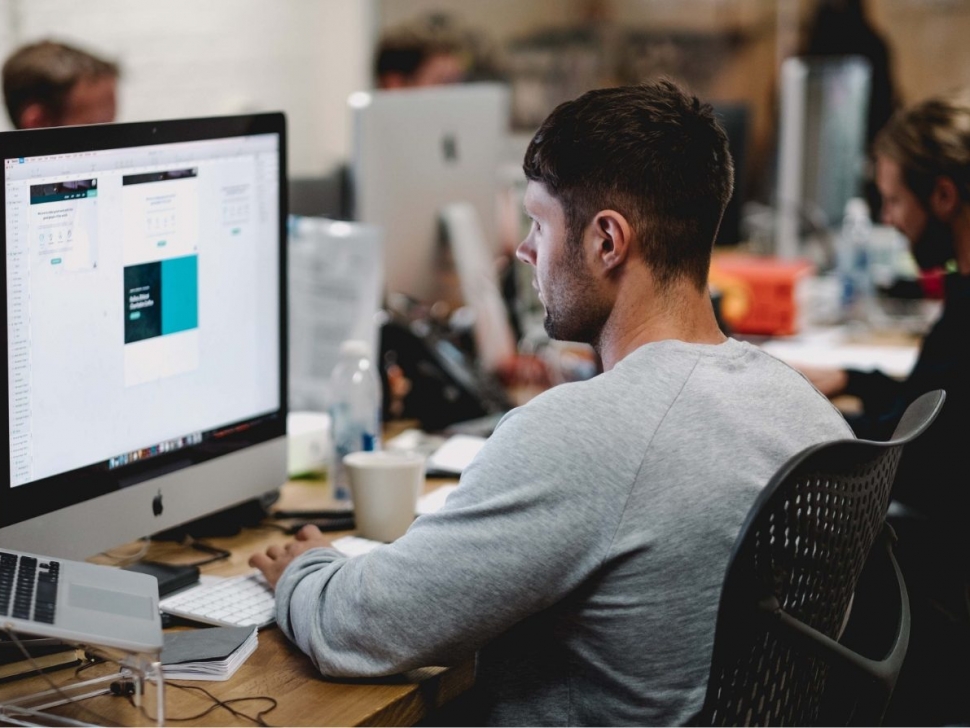 demo-attachment-168-studio-republic-644339-unsplash